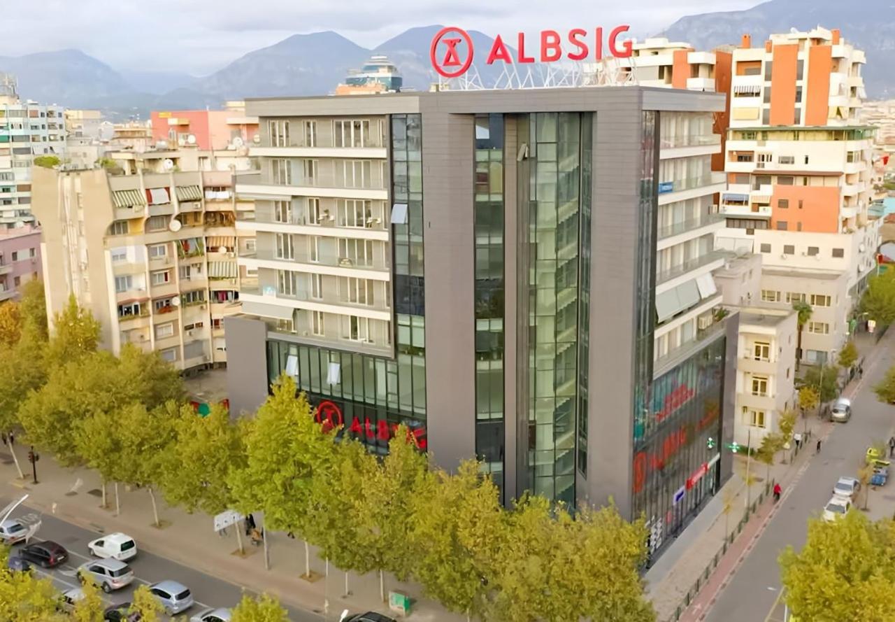 טיראנה Free Parking Skanderbeg Square - Spacious Central Apartment מראה חיצוני תמונה