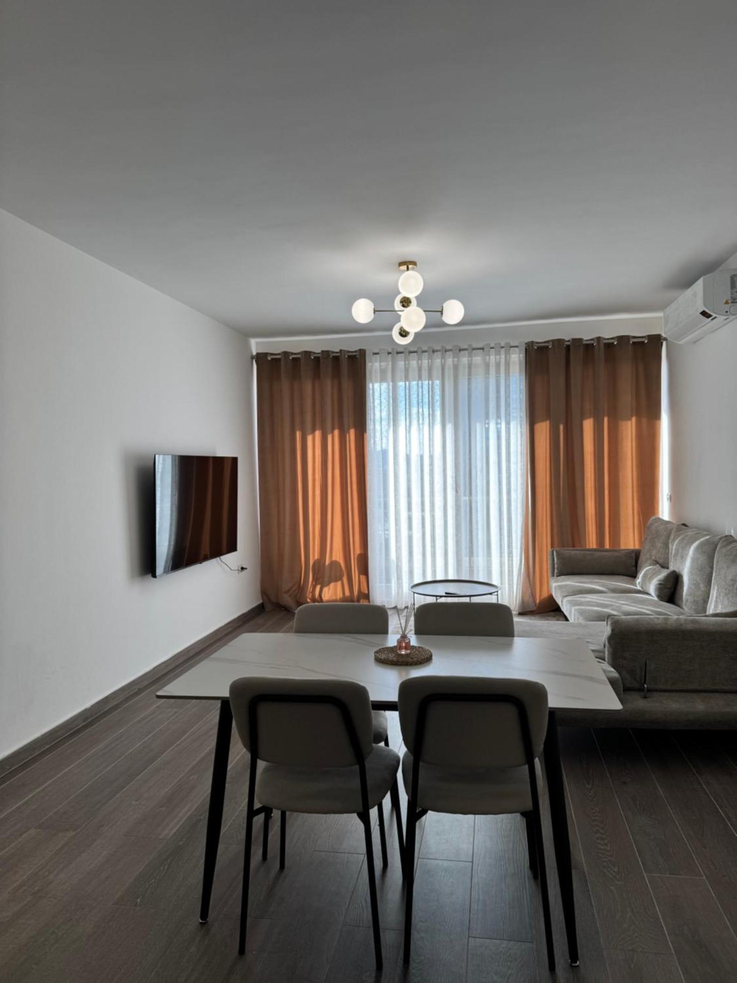 טיראנה Free Parking Skanderbeg Square - Spacious Central Apartment מראה חיצוני תמונה