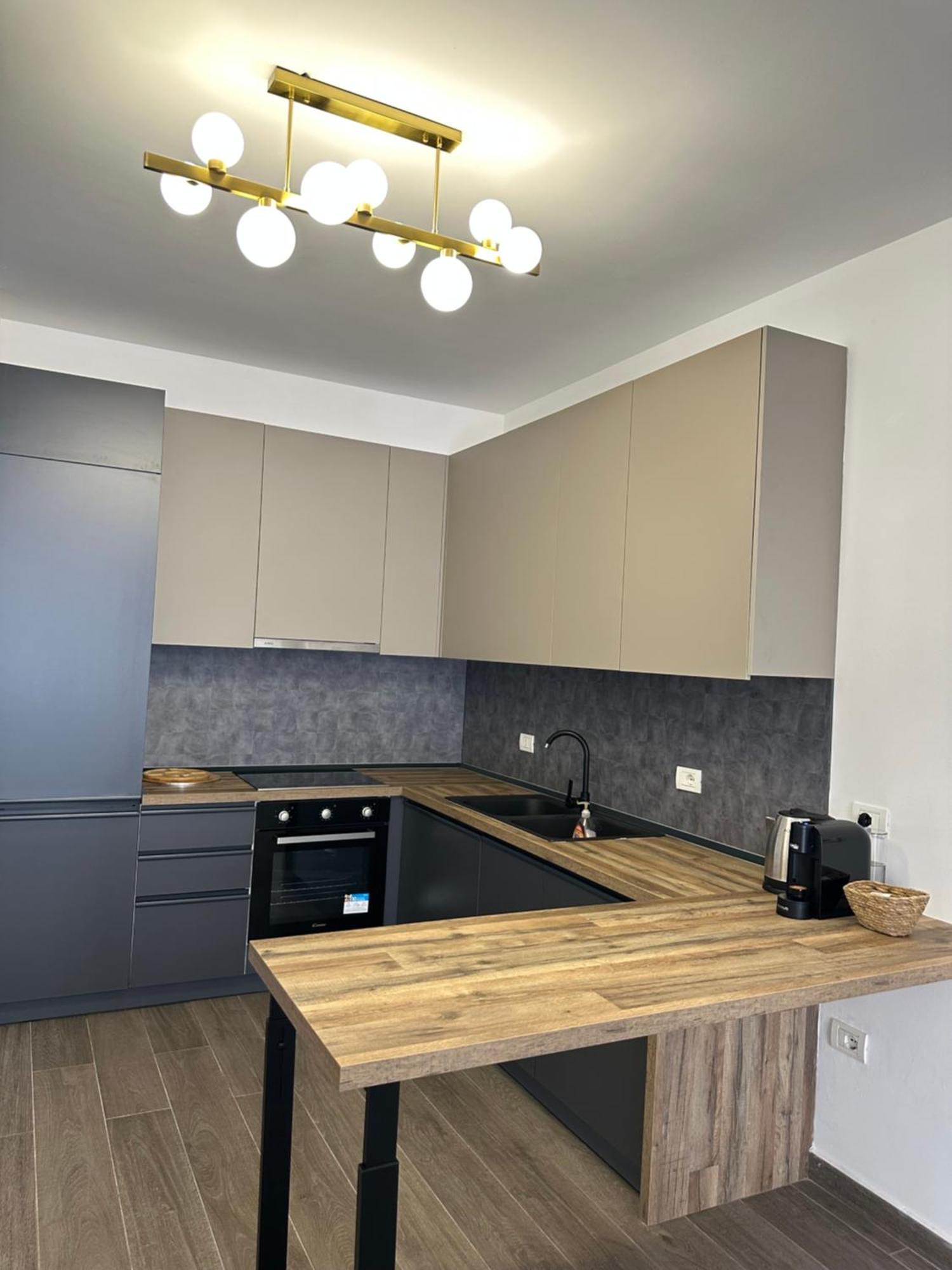 טיראנה Free Parking Skanderbeg Square - Spacious Central Apartment מראה חיצוני תמונה